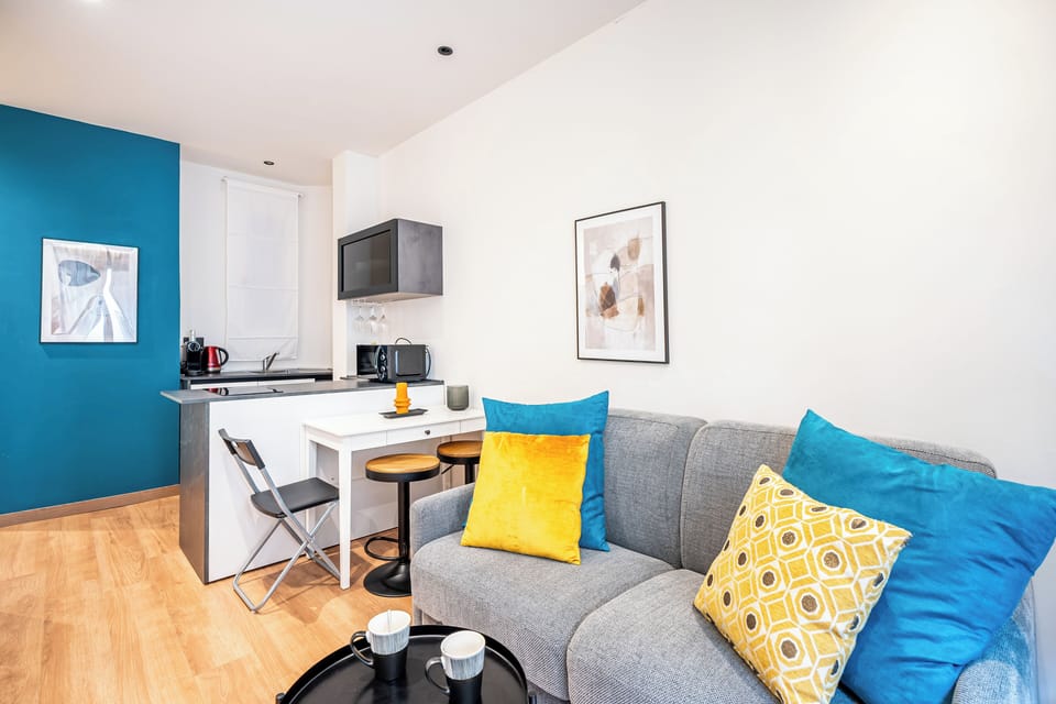 Apartment | Living area