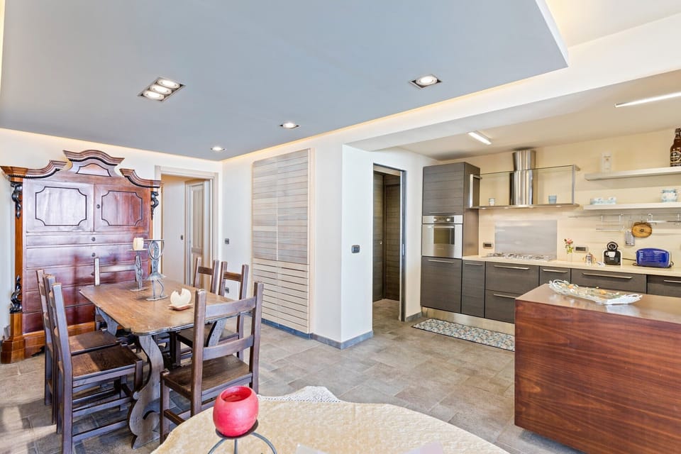 Apartment | Living area