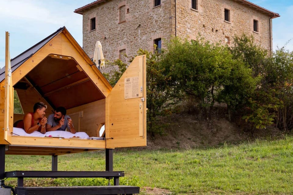 House | 8 bedrooms, high-speed internet