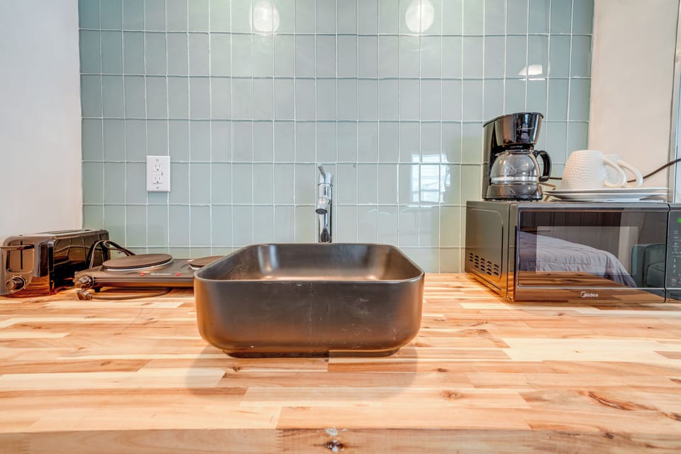 Kitchenette