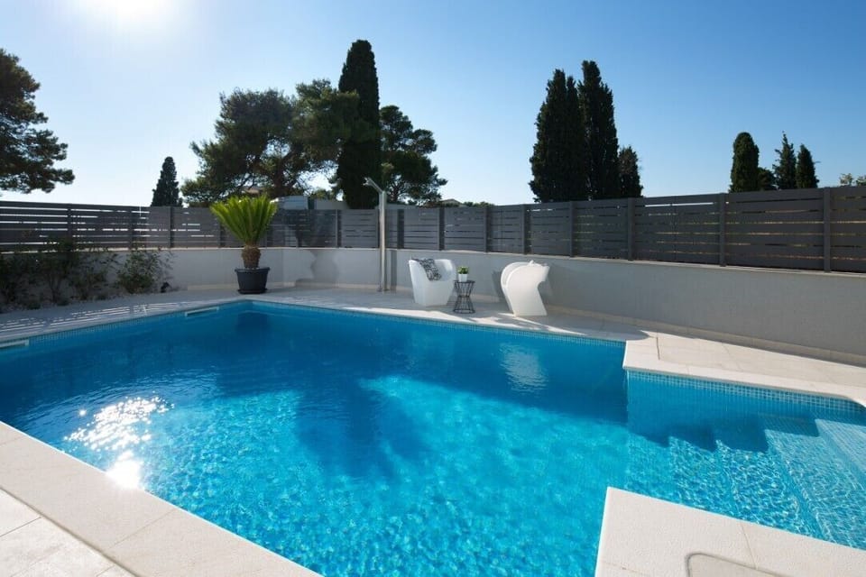 Private swimming pool