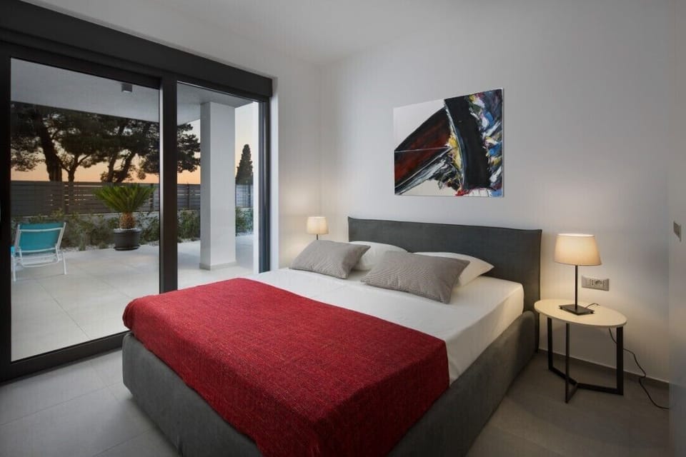 Bedroom with Queen-size bed 200x160