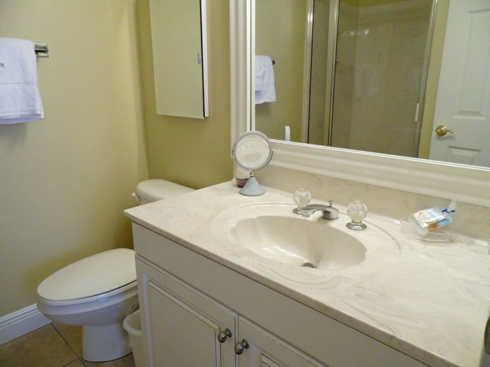 Second Master Private Bath
