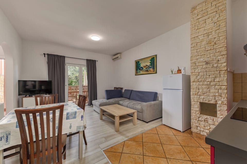 Living and dining room
