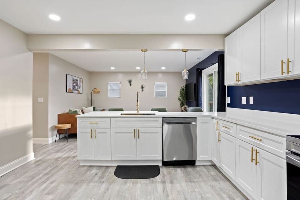 House (4 Bedrooms) | Interior
