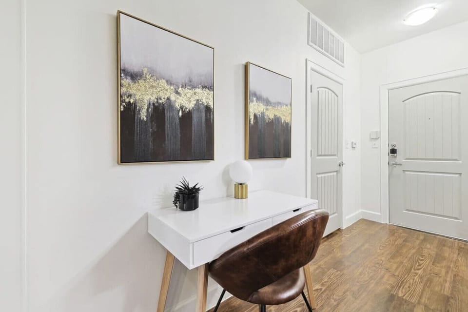 Apartment (1 Bedroom) | Interior