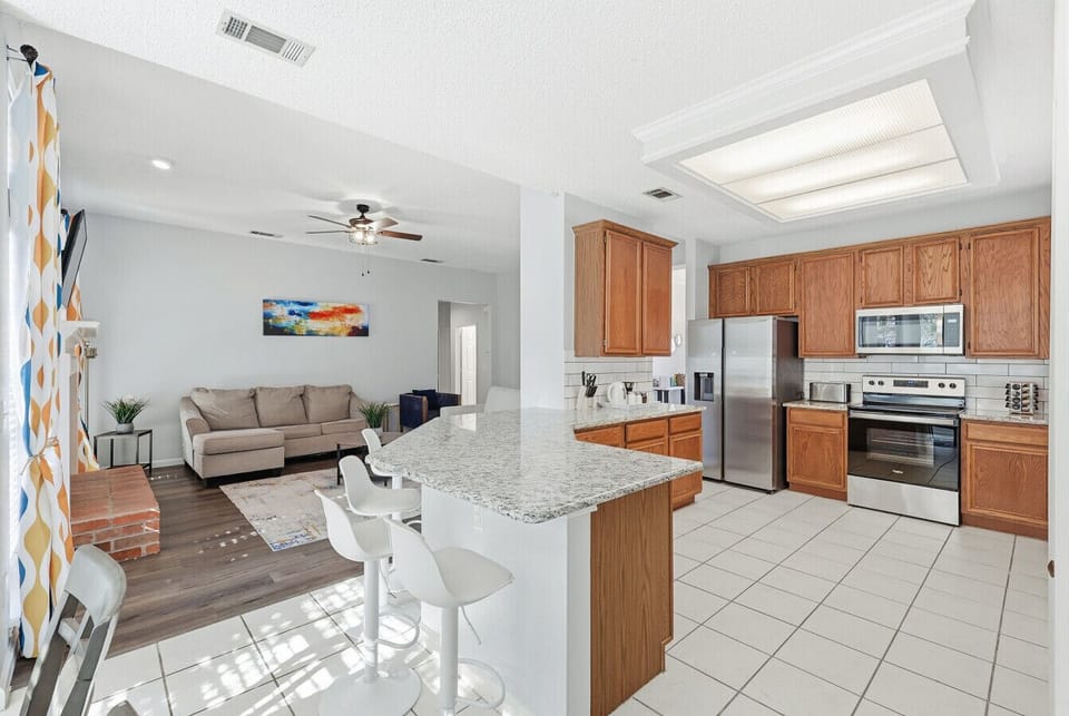 House (4 Bedrooms) | Interior