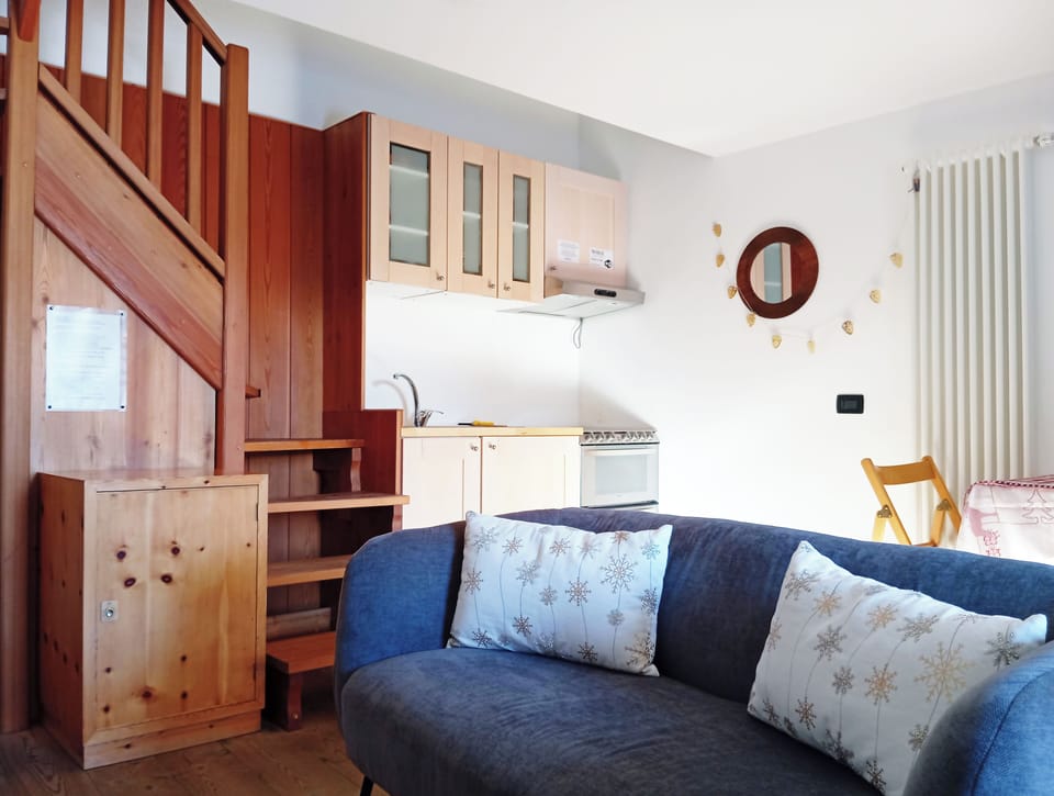 Duplex, Balcony, Garden View | Living area | Flat-screen TV