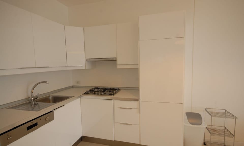 Apartment, 3 Bedrooms, Balcony, Ocean View | Interior