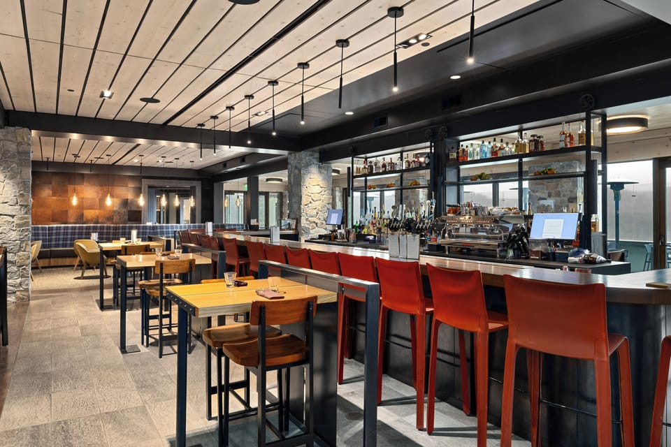 The bar and common place 