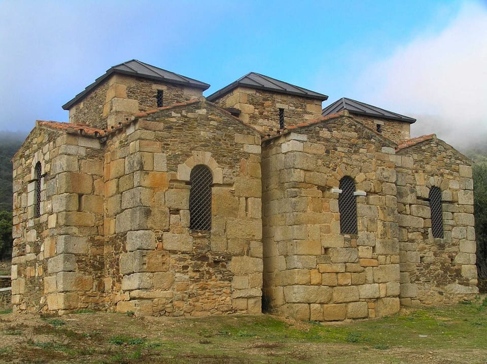 Hostal Ruralis Altozano Hostel in Extremadura, Spain