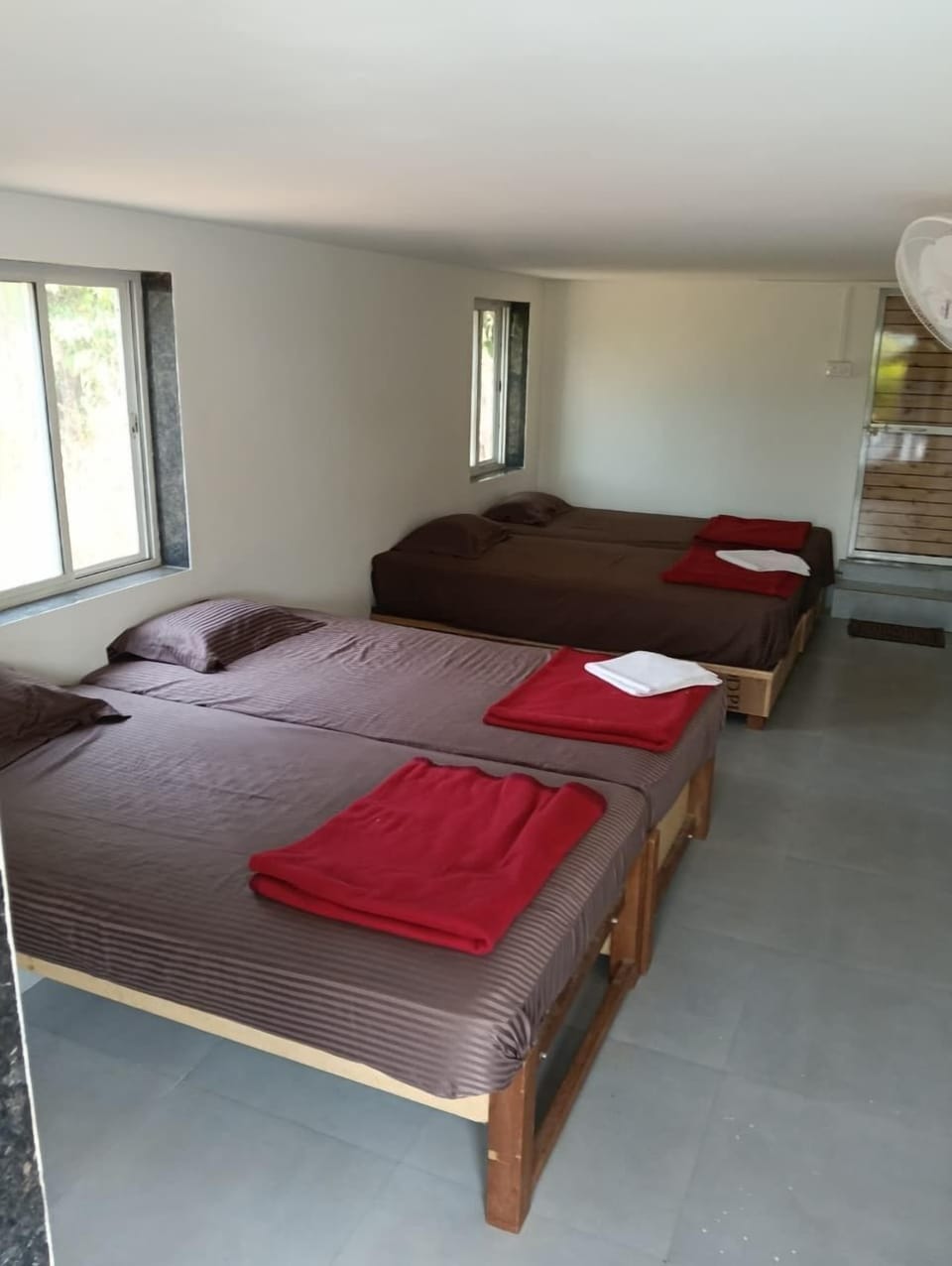 Shared Dormitory | Free WiFi, bed sheets