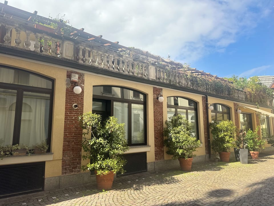 Deluxe Studio, Private Bathroom, City View | Exterior