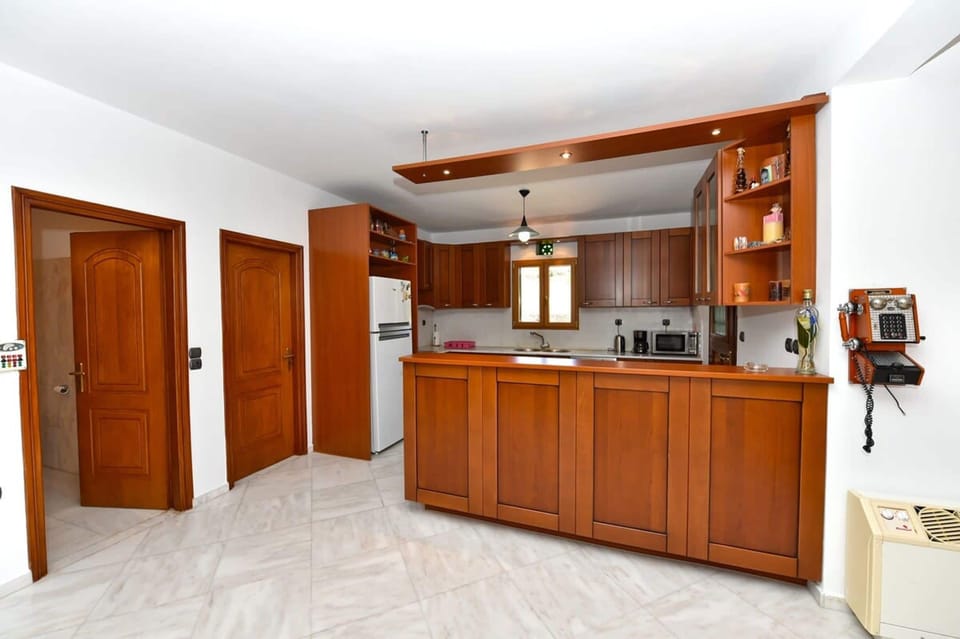 House, Smoking | 4 bedrooms