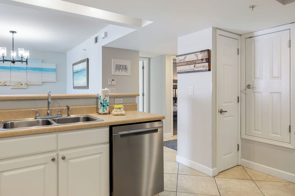 SunScape Condo - Unit 424 at Sea Spray Gulf Side