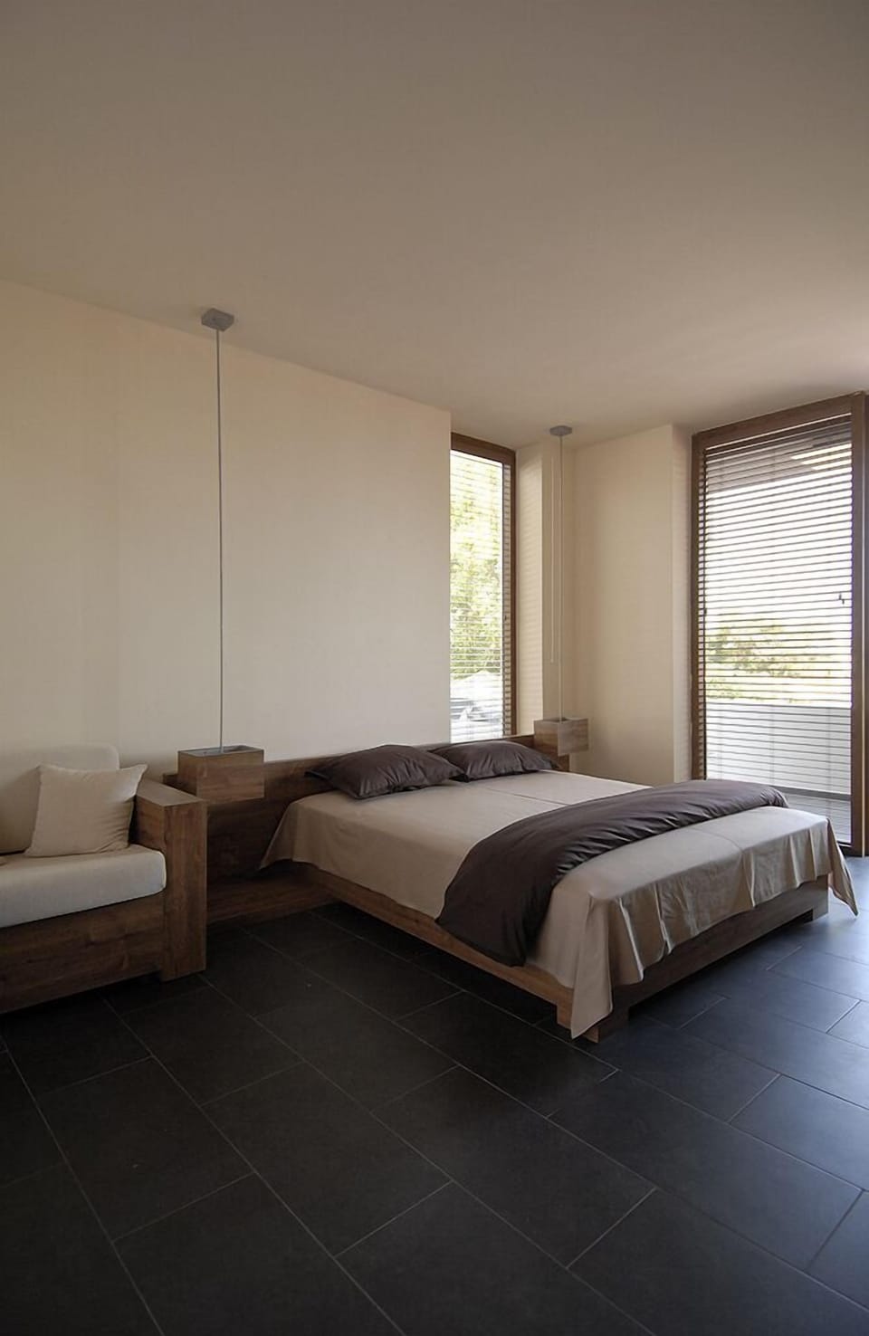 Double Room, Ground Floor | In-room safe, WiFi (free), bed sheets