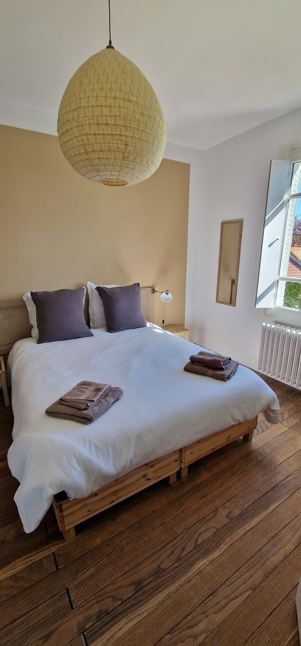 Double Room, Shared Bathroom, Garden View | Free WiFi