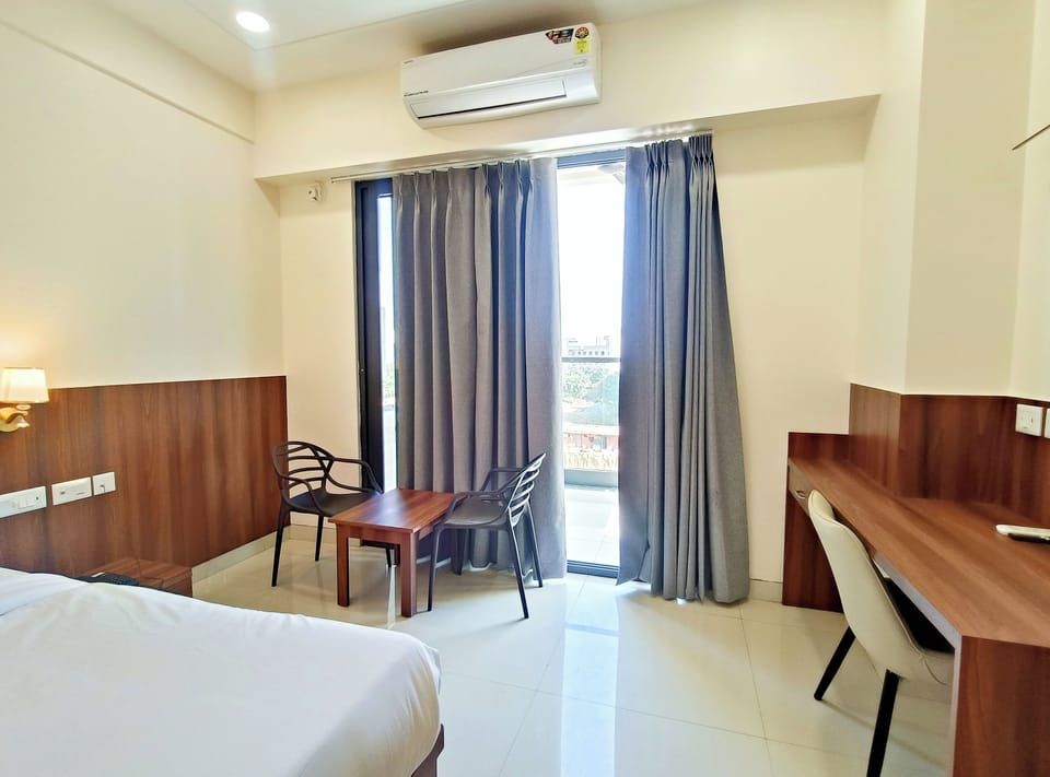 Deluxe Double Room | Premium bedding, desk, laptop workspace, soundproofing