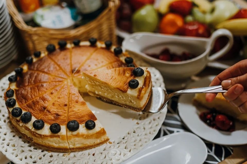 Daily buffet breakfast for a fee