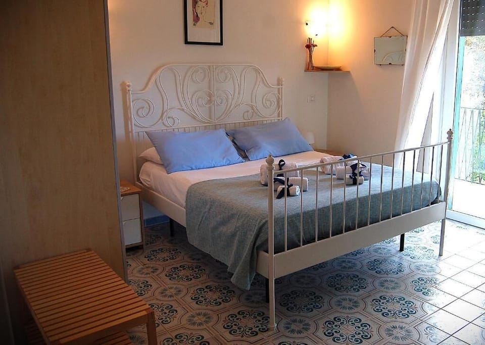 Double Room, Balcony, Sea View | Free WiFi