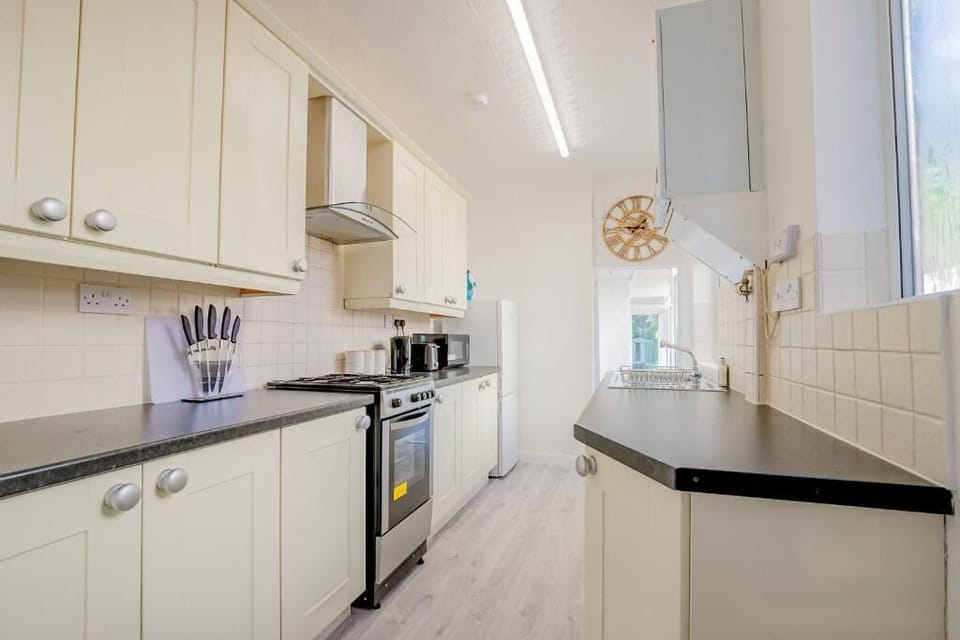 Somerset Road House, Birmingham - Host & Stay