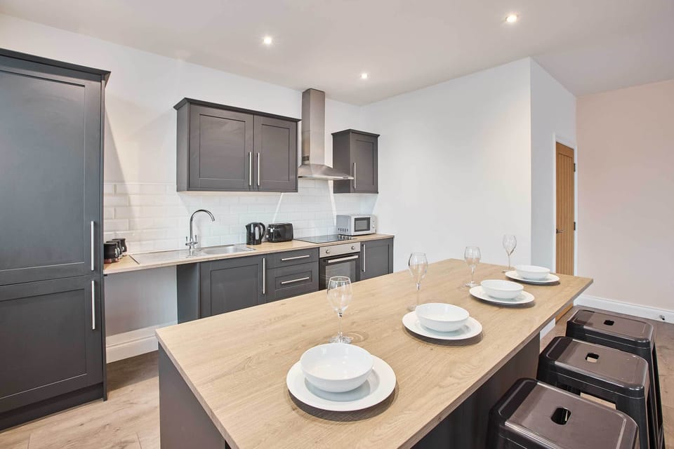 Promenade Suite, Blackpool - Host & Stay
