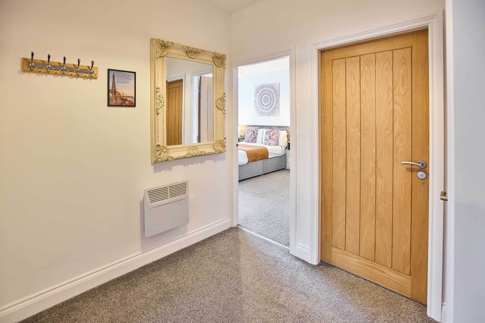 Promenade Suite, Blackpool - Host & Stay