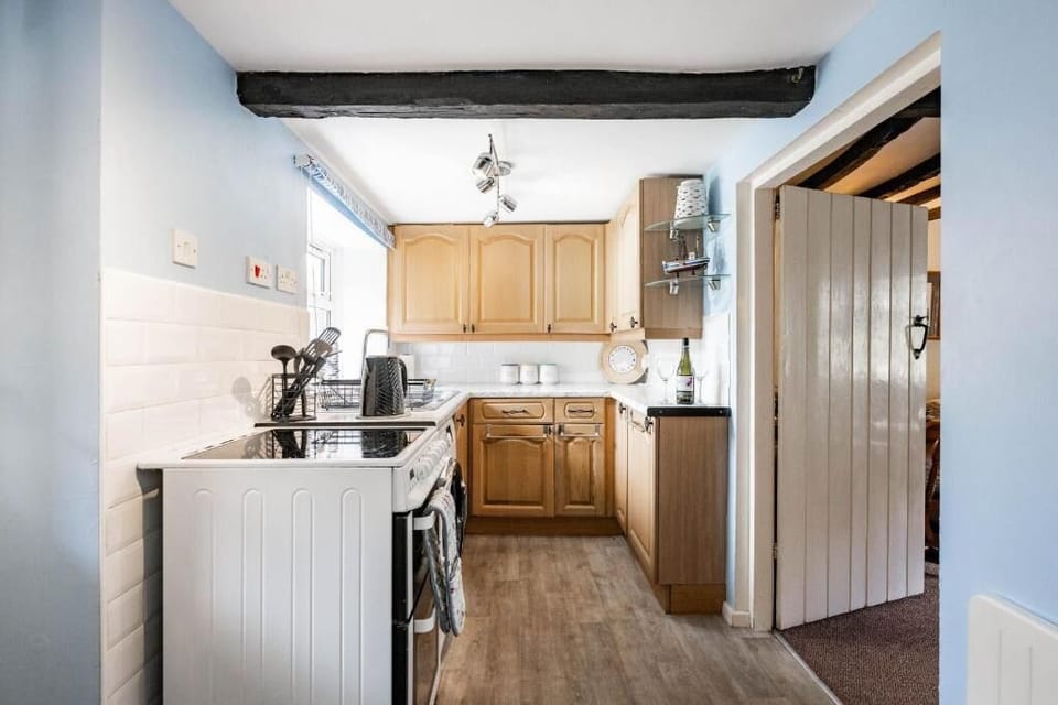 Sandpipers, Baconsthorpe - Host & Stay