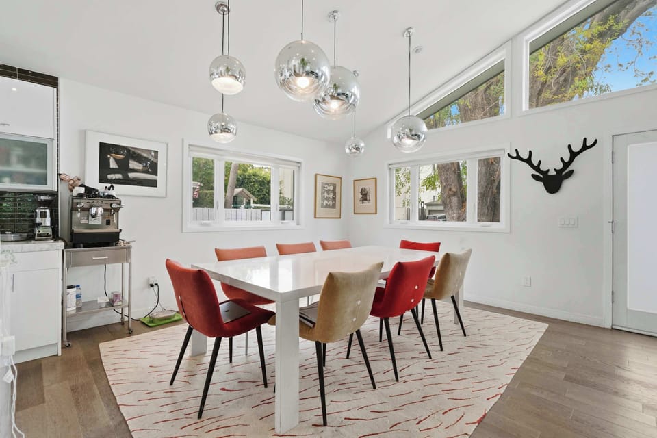 Dining Room | Designer Pendant Lights & Clerestory Windows