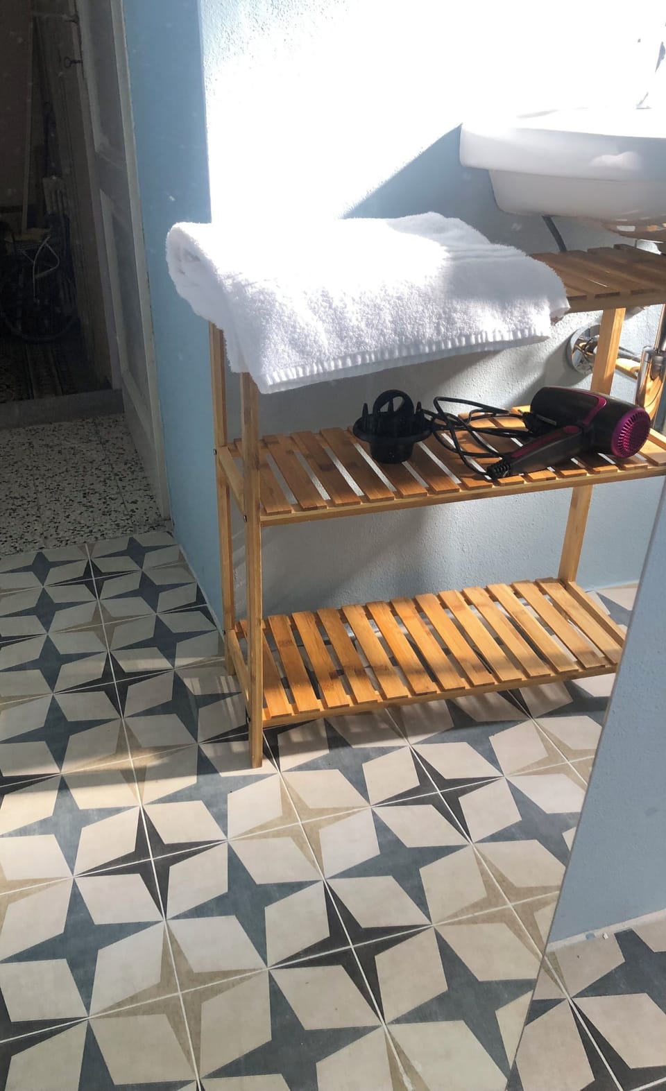 Stanza Blu con bagno esterno privato | Bathroom | Bidet