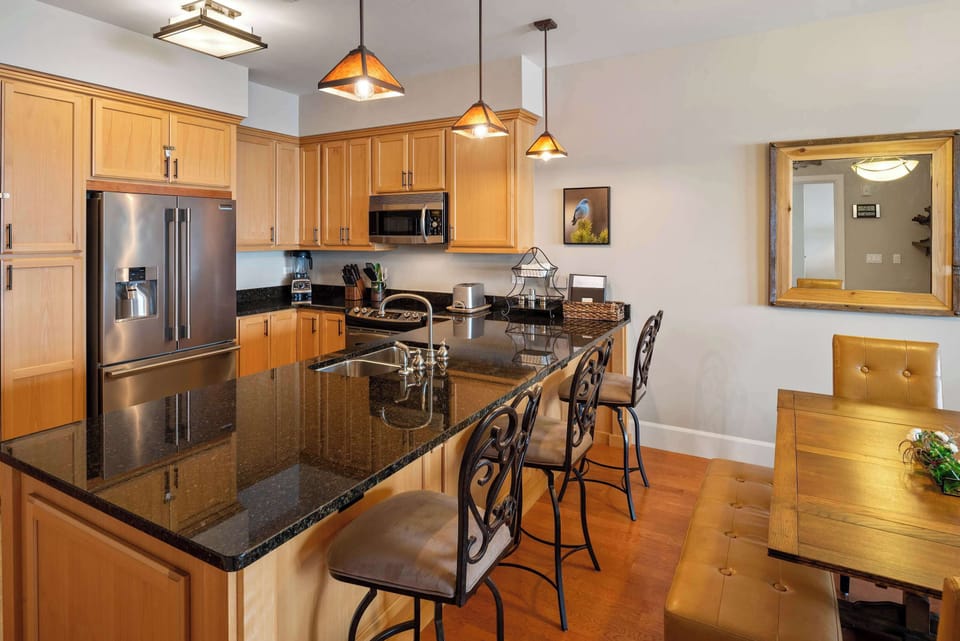 Additional bar seating for easy serving 