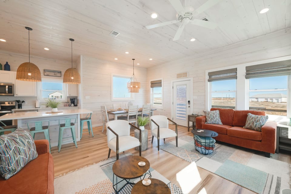 Open concept living, kitchen and dining area