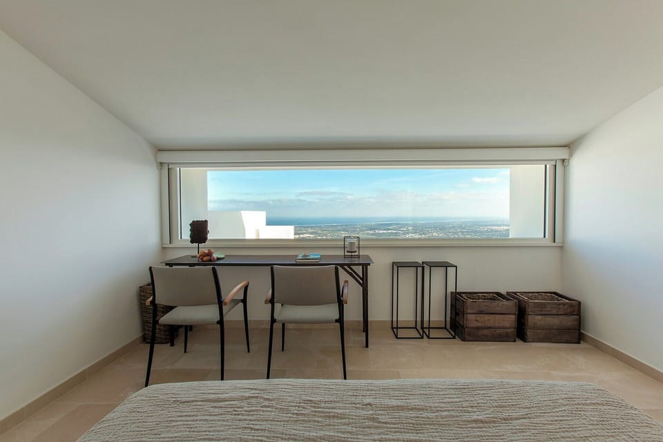 The double bedroom on the first floor (bedroom 4) has superb views. 