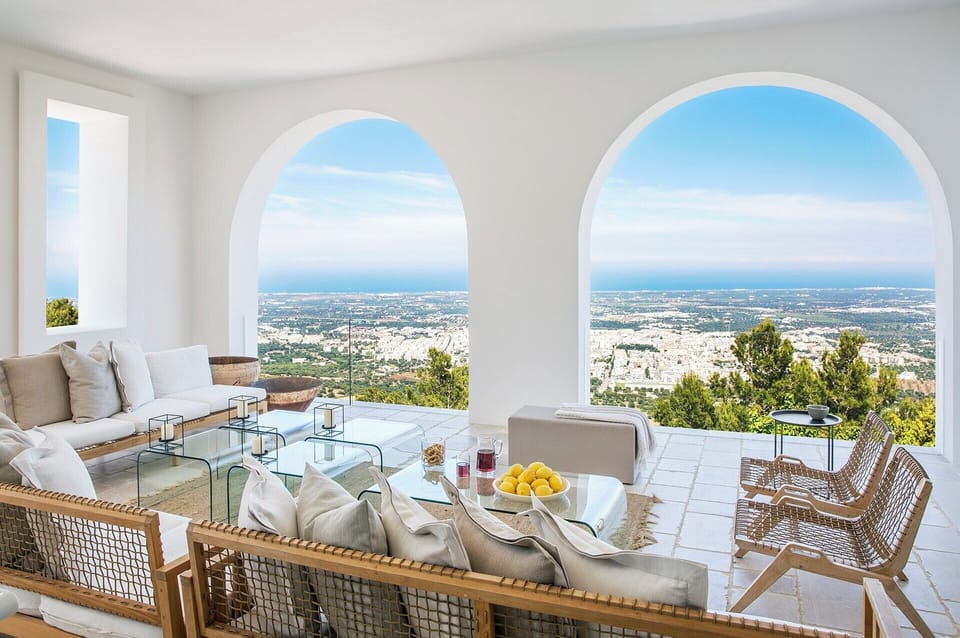 The main al fresco living area offers shade and to-die-for sea views.