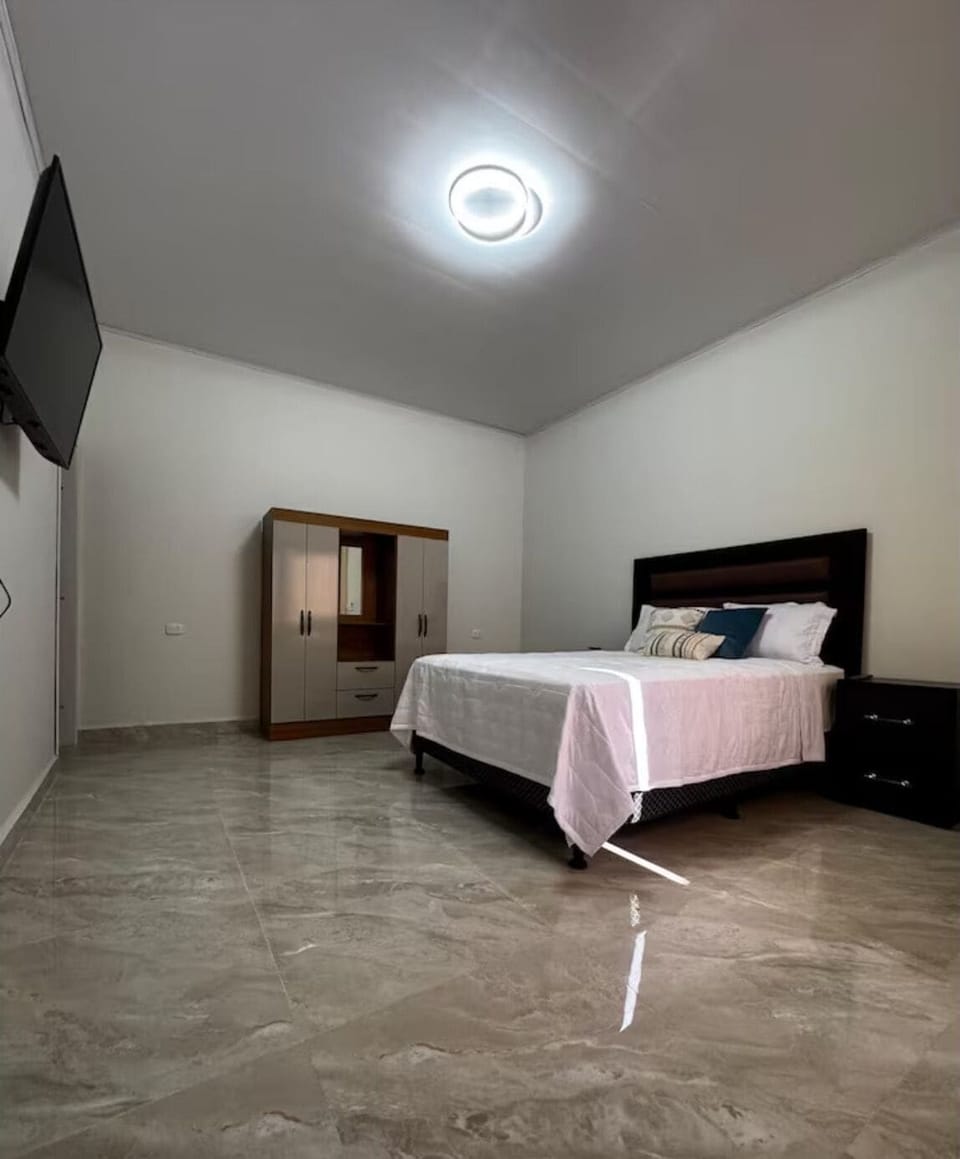 Comfort Townhome, Private Pool | Iron/ironing board (on request), WiFi (free)