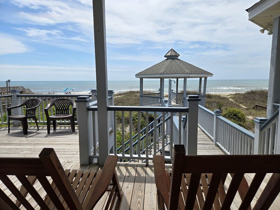 Oceanfront porch