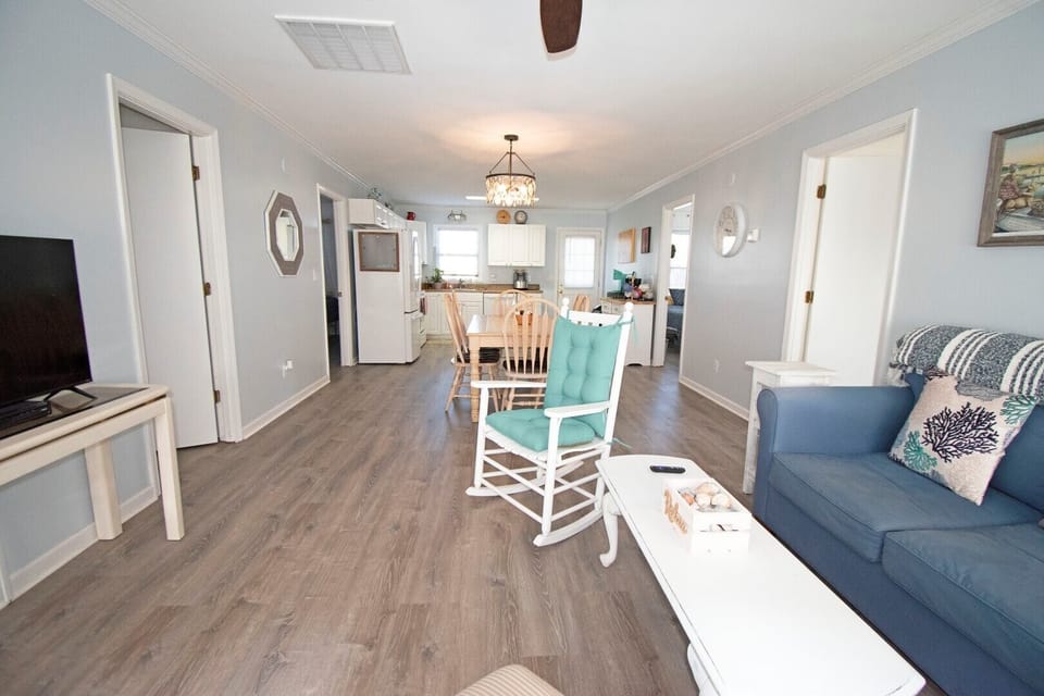 Living area, dining area, & kitchen