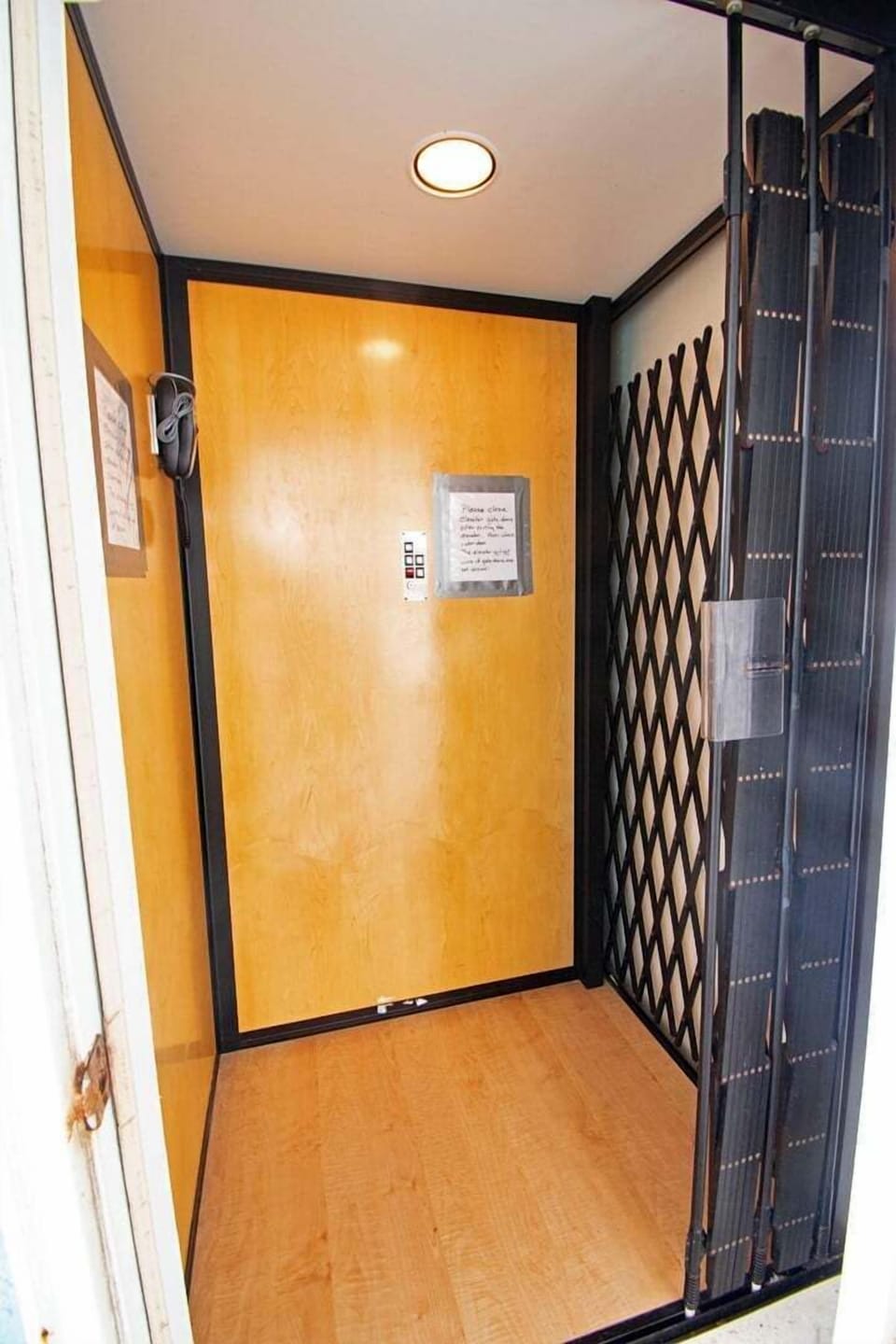 Elevator from parking level to 1st floor