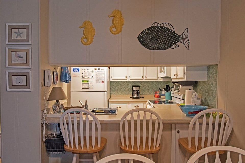 Kitchen bar