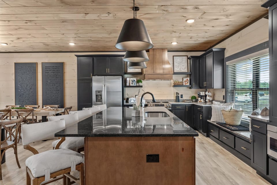 Kitchen- Main Level