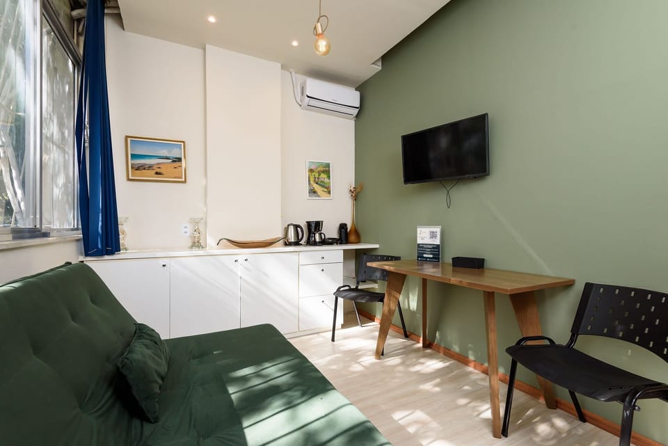 Communal lounge / TV room
