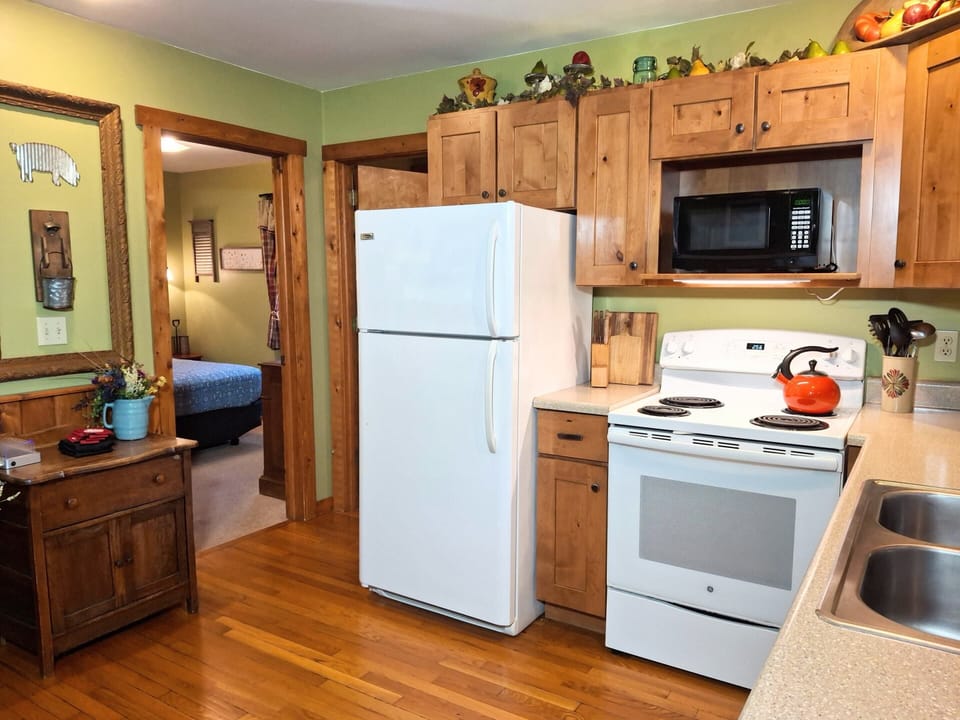 Fully equipped kitchen