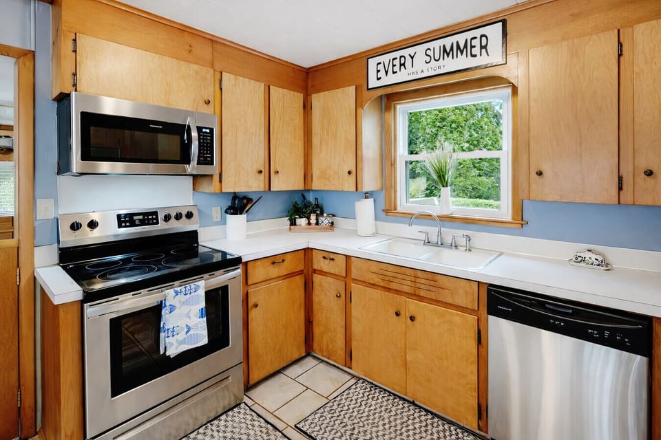 Kitchen | Stainless Steel Appliances | Window Sink & Upper Cabinets