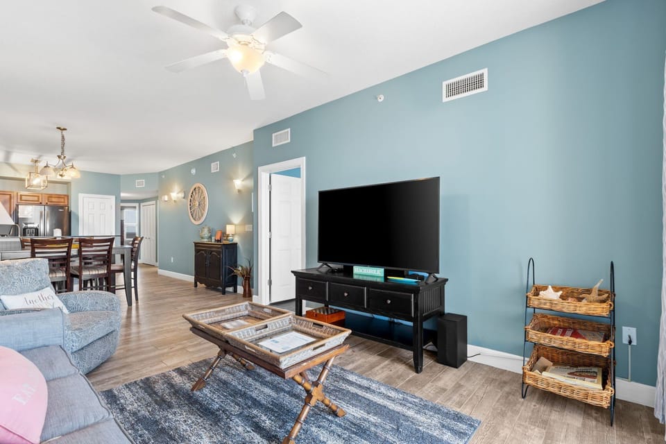 With plenty of comfortable seating, this room is designed for families and groups to gather, unwind, and enjoy time together.