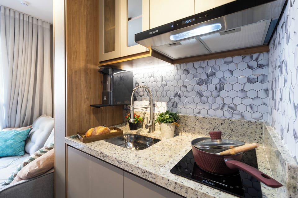 Apartment | Private kitchen | Cookware/dishes/utensils, dining tables