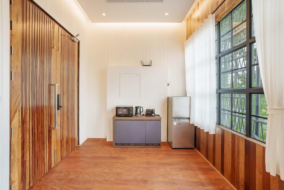 Harley 1 BDR Condo Kata Hill, 3 Mins To kata Beach (7587)