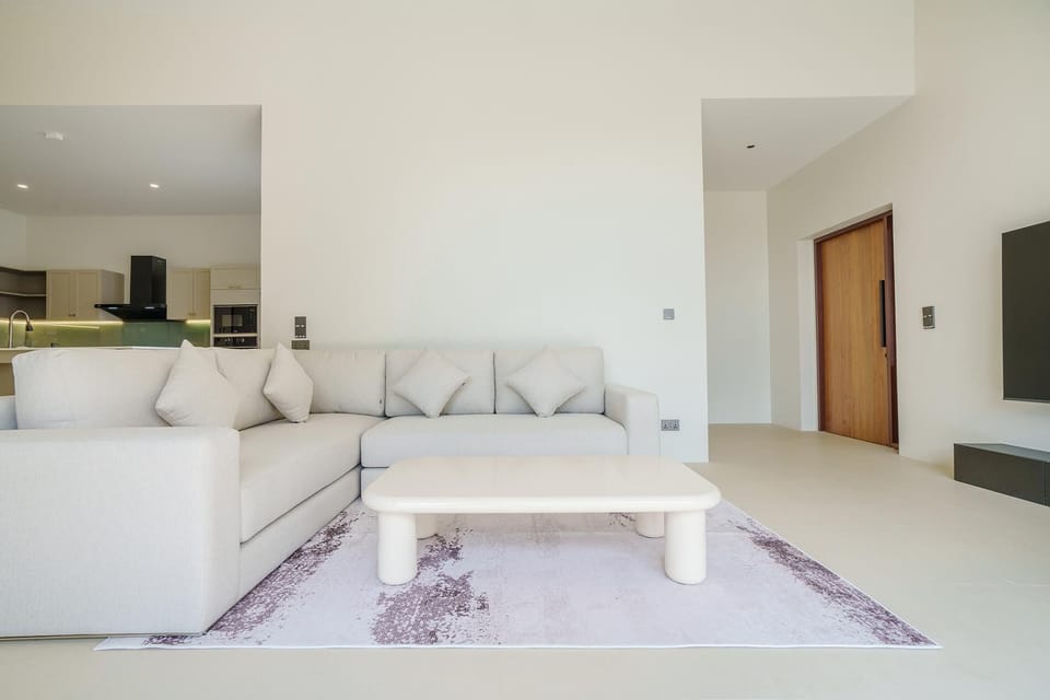 New Celine Villa Private Pool Near Beaches (8637)