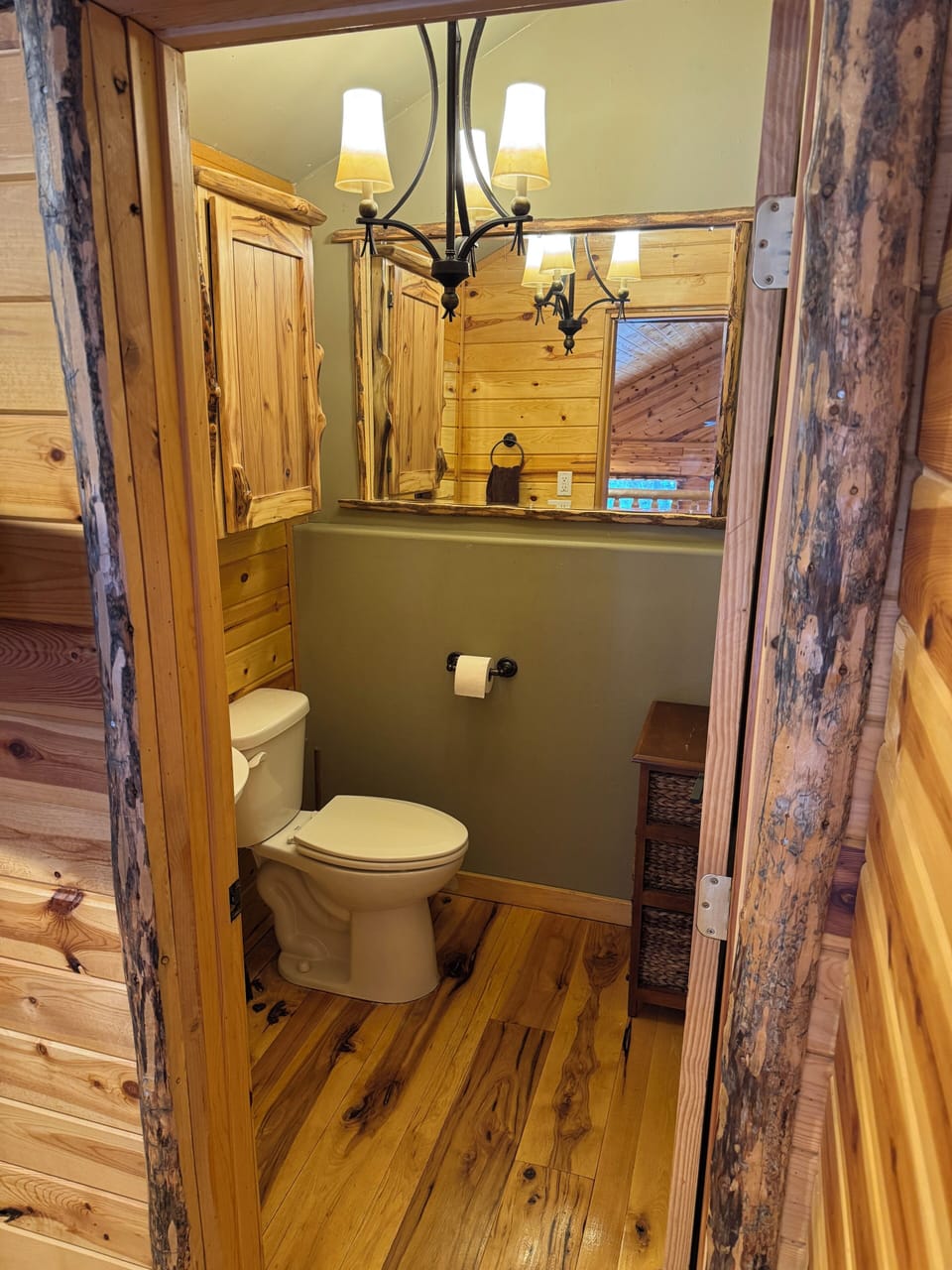 Loft 1/2 Bath