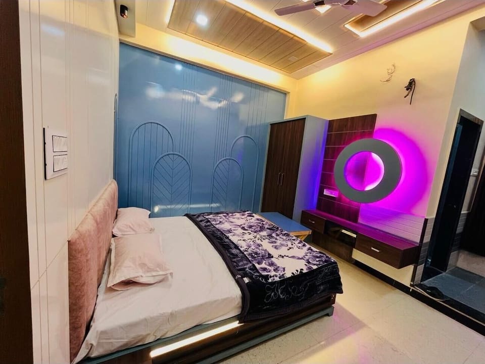 Deluxe Double Room | Desk, WiFi (free)
