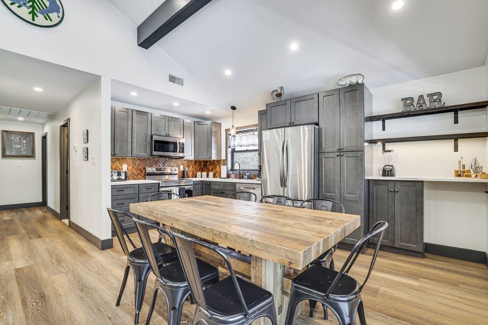 Dining Area | 2nd Floor